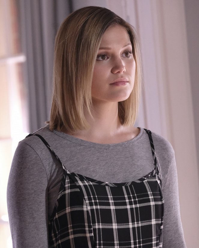 Cruel Summer - Hostile Witness - De la película - Olivia Holt