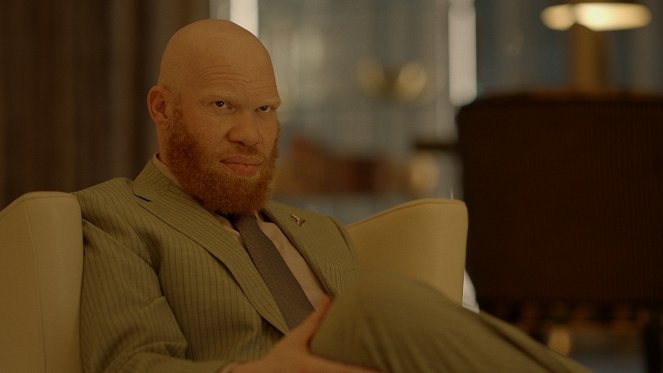 Black Lightning - Księga odbudowy, rozdział trzeci: Pomimo wściekłości - Z filmu - Marvin Jones III