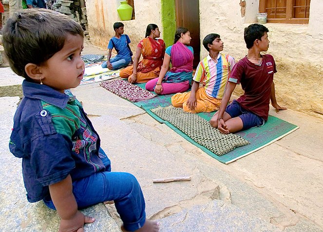 Indien – Soguna will Yoga-Lehrerin werden - De la película