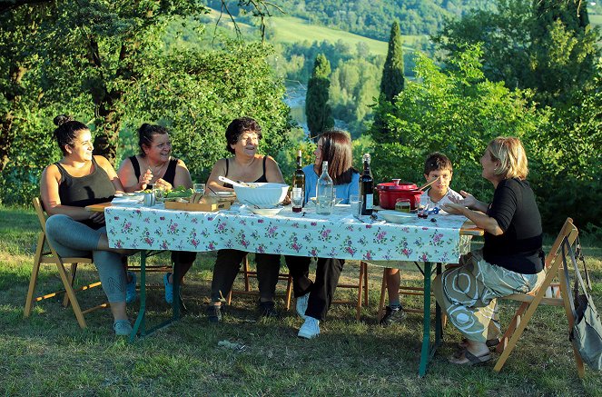 A világ egy terített asztal - Bologna - Filmfotók