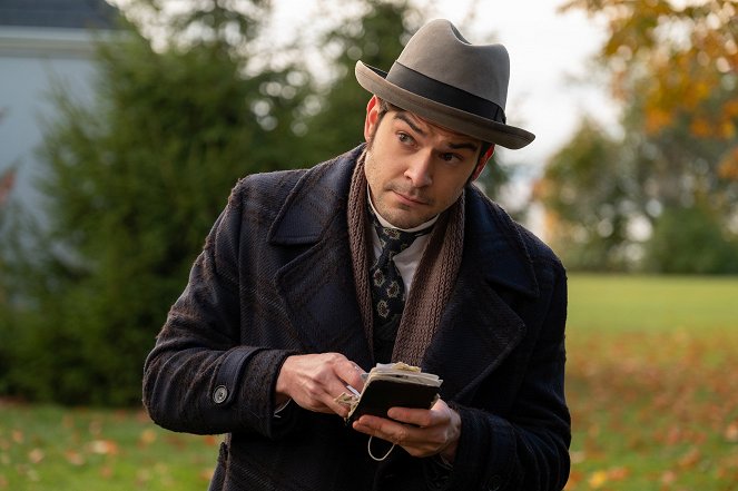 Murdoch Mysteries - The Dominion of New South Mimico - Photos - Daniel Maslany
