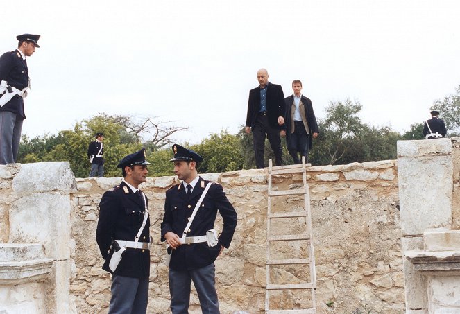 Inspector Montalbano - Season 3 - A Trip to Tindari - Photos - Luca Zingaretti