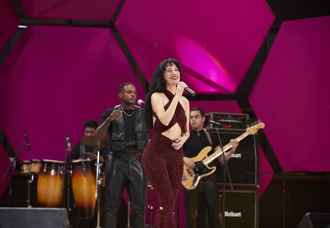 Selena: Sarja - Astrodome - Kuvat elokuvasta