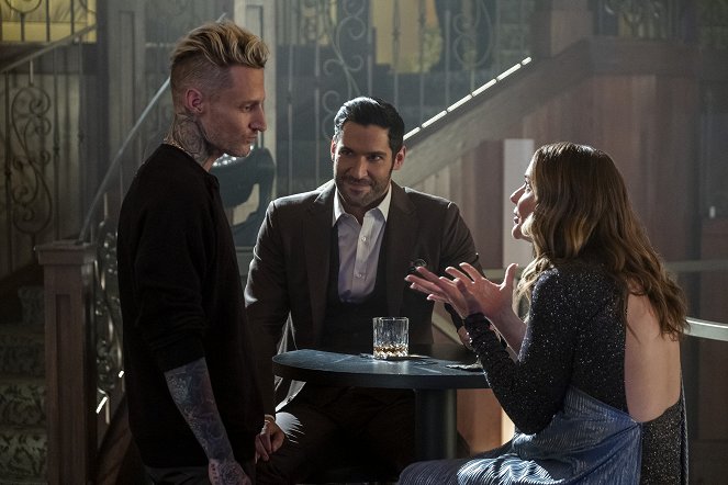 Lucifer - Is This Really How It's Going to End?! - Photos - Michael Voltaggio, Tom Ellis, Ginifer King