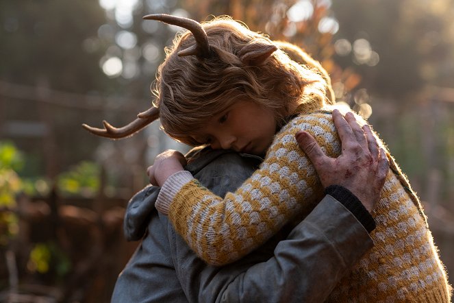 Sweet Tooth: Az agancsos fiú - Az erdő mélyéről - Filmfotók - Christian Convery