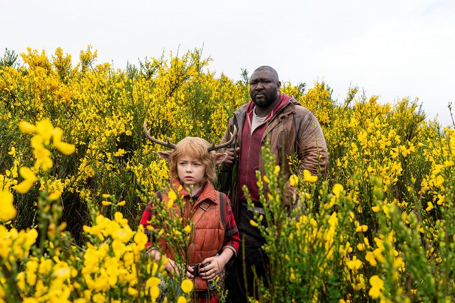 Sweet Tooth - Sorry About All the Dead People - Photos - Christian Convery, Nonso Anozie