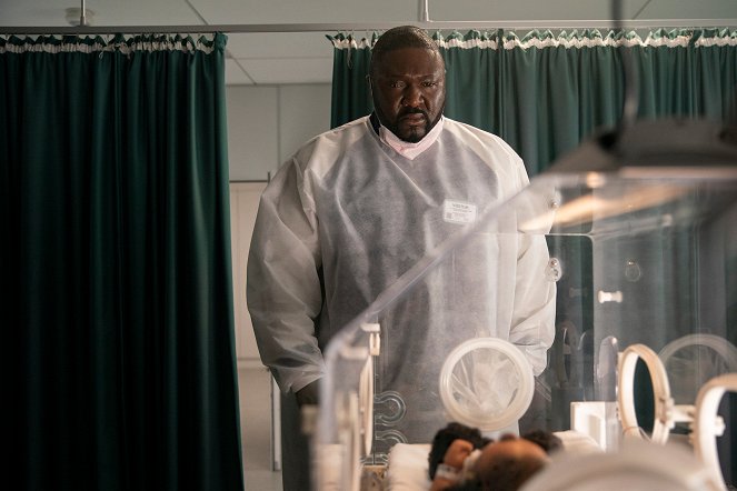 Sweet Tooth - Big Man - Photos - Nonso Anozie