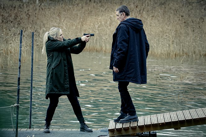 Sorjonen: Krvavé poselství - Z filmu - Anu Sinisalo, Ville Virtanen