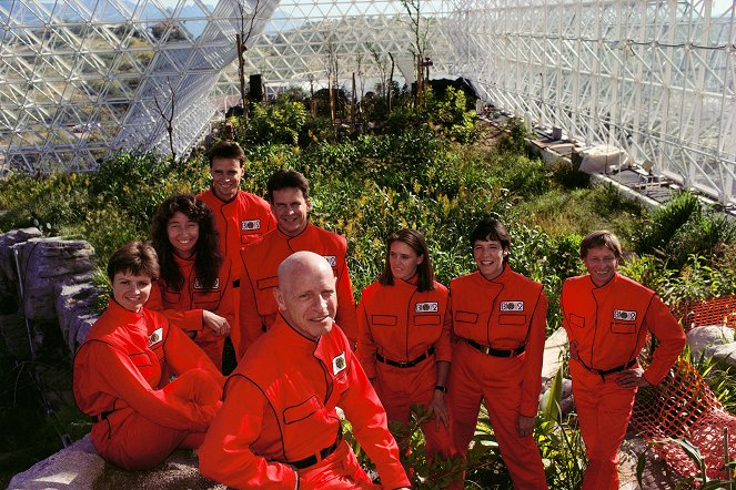Spaceship Earth - Filmfotók