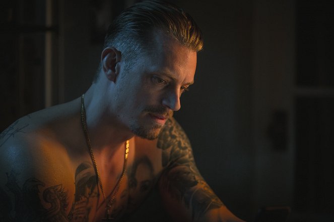 Tri sekundy na prežitie - Z filmu - Joel Kinnaman