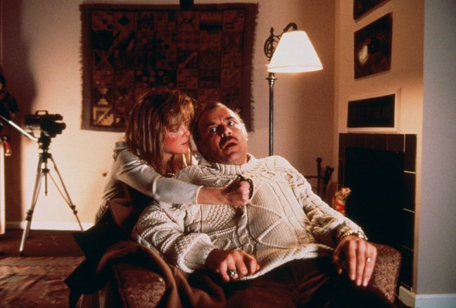 Alfred Hitchcock Presents - Season 3 - VCR - Very Careful Rape - Photos