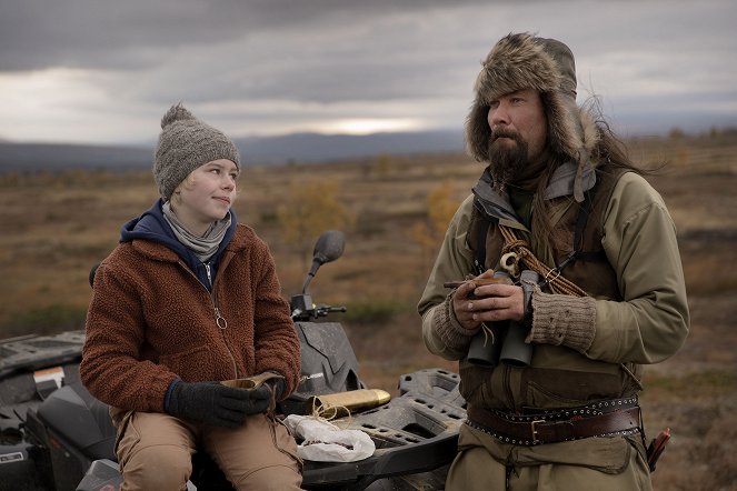 Velkommen til Utmark - Av jord er du kommet - Filmfotos