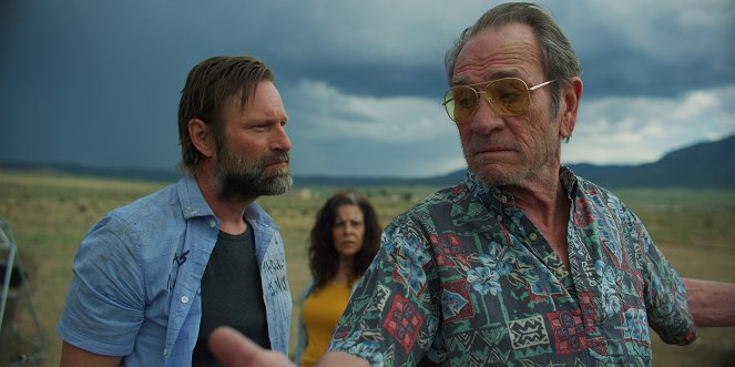 Městečko Wander - Z filmu - Aaron Eckhart, Tommy Lee Jones