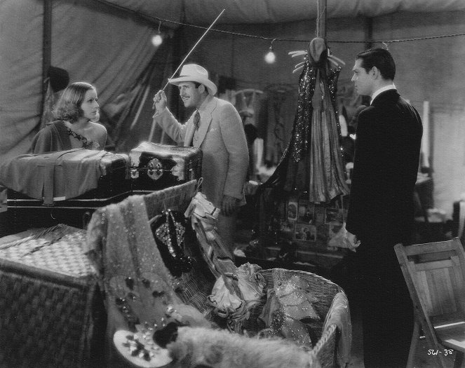 Susan Lenox (Her Fall and Rise) - Filmfotos - Greta Garbo, John Miljan, Clark Gable
