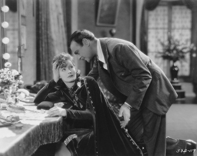 La Femme divine - Film - Greta Garbo, Lowell Sherman