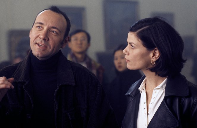 Ein ganz gewöhnlicher Dieb - Filmfotos - Kevin Spacey, Linda Fiorentino