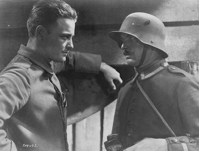 All Quiet on the Western Front - Van film - Lew Ayres