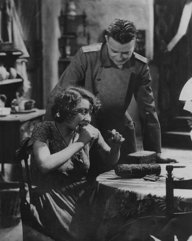 À l'Ouest, rien de nouveau - Film - Yola d'Avril, Lew Ayres