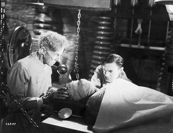 Frankenstein menyasszonya - Filmfotók - Ernest Thesiger, Colin Clive