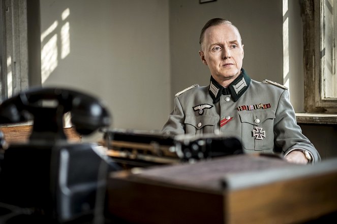Hitler - Ein Attentat und die Drahtzieher aus Magdeburg - De la película