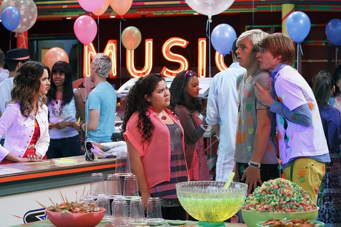 Austin & Ally - Season 2 - Exagérations - Film - Laura Marano, Raini Rodriguez, Ross Lynch, Calum Worthy