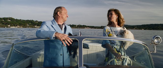 Mystère à Saint-Tropez - Van film - Benoît Poelvoorde, Virginie Hocq