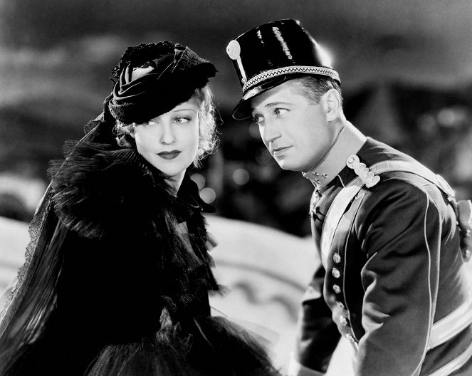 Die lustige Witwe - Filmfotos - Jeanette MacDonald, Maurice Chevalier
