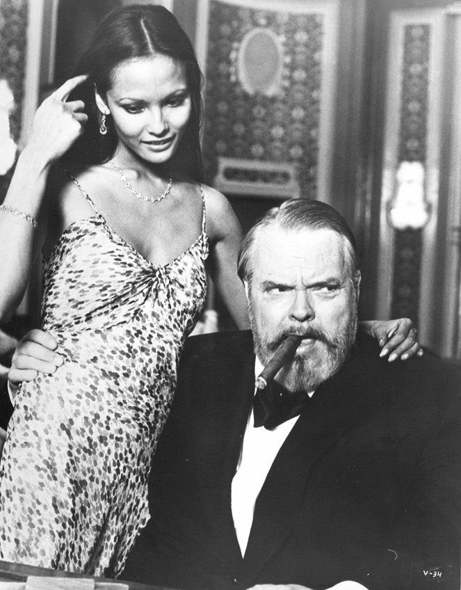 Pouť zatracených - Z filmu - Laura Gemser, Orson Welles