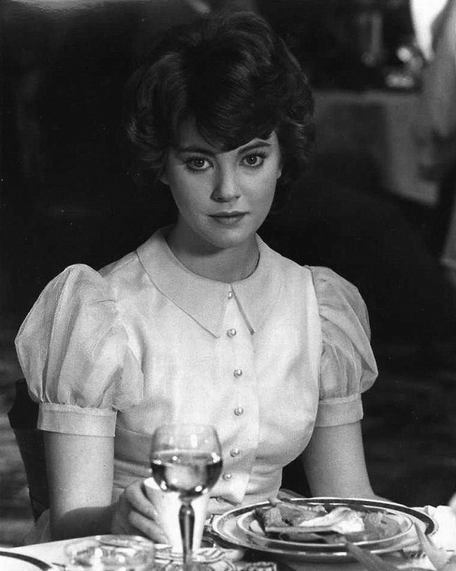 Voyage of the Damned - Photos - Lynne Frederick