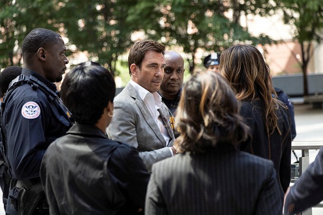 Law & Order: Organized Crime - Forget It, Jake; It's Chinatown - Do filme - Dylan McDermott