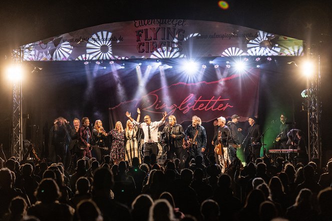 Hannes Ringlstetter mit Freunden - Live auf der Bühne! - Zum 31-jährigen Bühnenjubiläum - Photos - Claudia Koreck, Hannes Ringlstetter, Howard Carpendale, Wolfgang Niedecken, Werner Schmidbauer