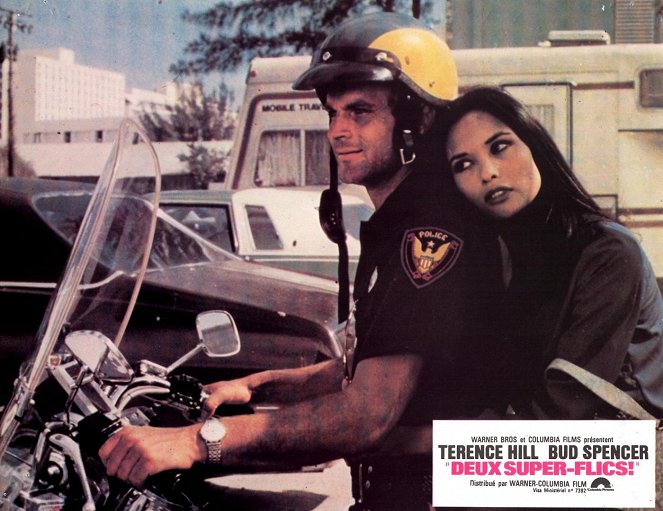 Crime Busters - Lobby Cards - Terence Hill, Laura Gemser
