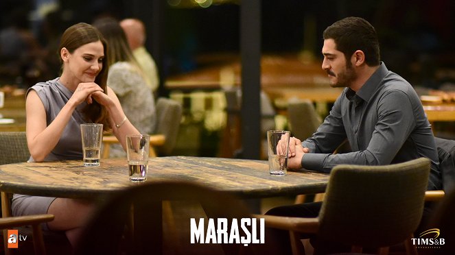 Maraşlı - Episode 22 - Kuvat elokuvasta - Alina Boz, Burak Deniz