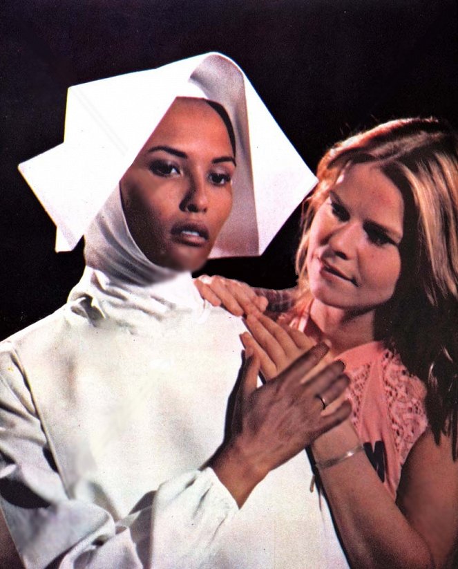 Sor Emanuelle - De la película - Laura Gemser, Mónica Zanchi