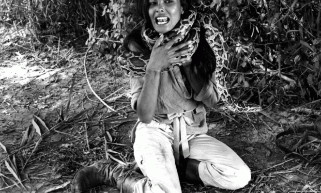 Emanuelle and the Last Cannibals - Photos - Laura Gemser