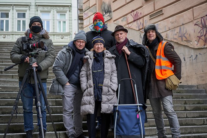 Igor Orozovič & Vladimír Javorský: Hippokratova armáda - Van de set - Iva Janžurová, Karel Hábl, Igor Orozovič