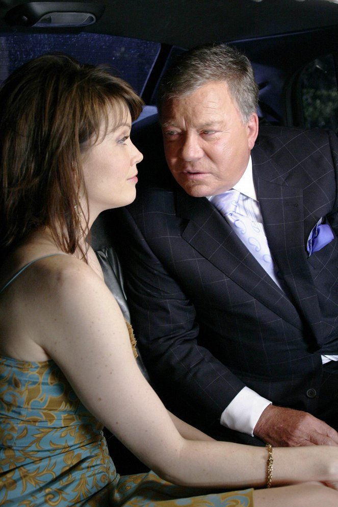 Boston Legal - Beauty and the Beast - Filmfotók - Bellamy Young, William Shatner