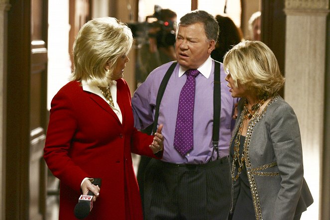 Boston Legal - Whose God Is It Anyway? - Photos - William Shatner, Joan Rivers