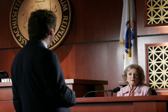 Boston Legal - Season 2 - A Whiff and a Prayer - Do filme - Betty White