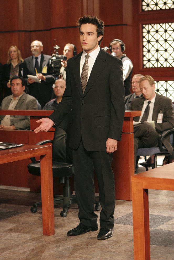 Boston Legal - Truly, Madly, Deeply - Filmfotók - Justin Mentell