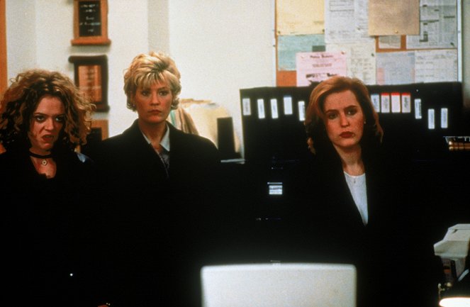 The X-Files - Ames damnées - Film - Lisa Robin Kelly, Dana Wheeler-Nicholson, Gillian Anderson