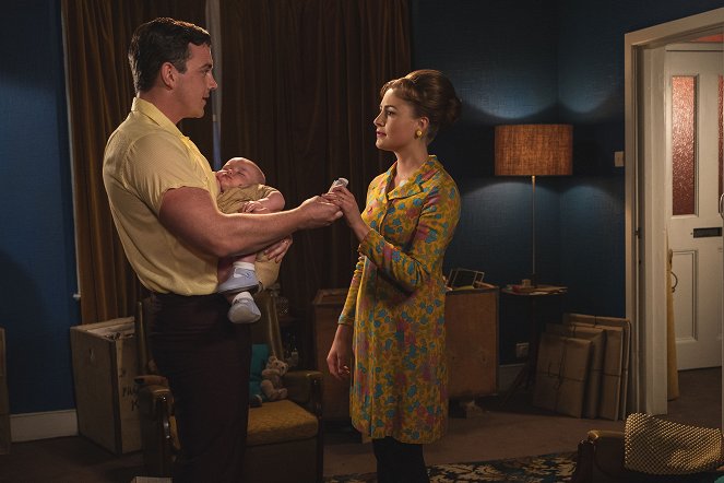 Call the Midwife - Episode 4 - Film - Molly Chesworth