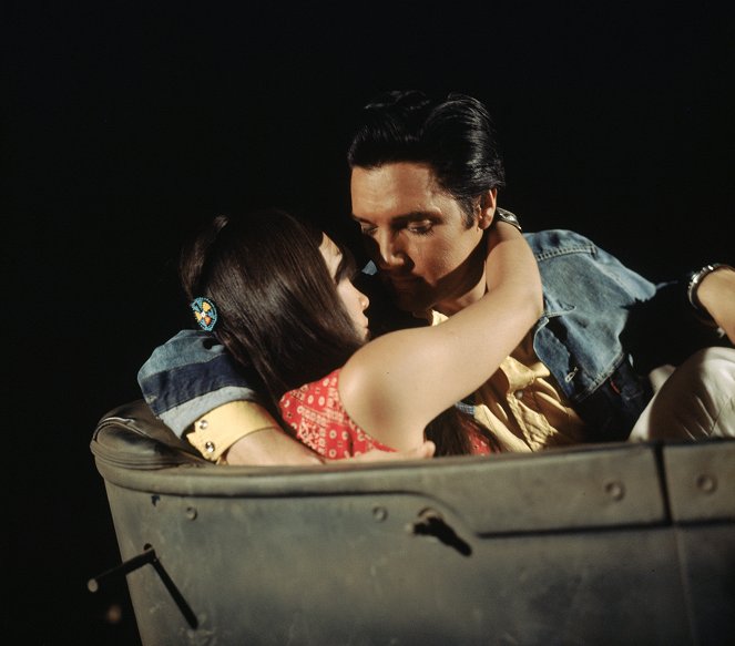 Stay Away, Joe - Z filmu - Elvis Presley