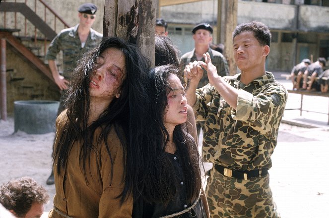 El cielo y la tierra - De la película