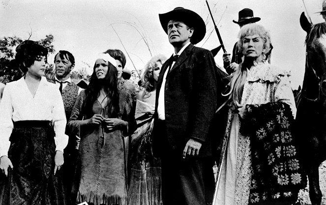 Heaven with a Gun - Filmfotos - Carolyn Jones, Barbara Hershey, Glenn Ford, Virginia Gregg