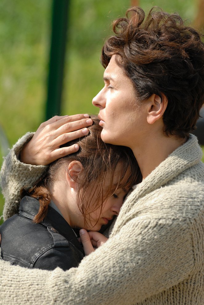 Liebe am Fjord - Die Frau am Strand - Film - Michelle Barthel, Marie-Lou Sellem