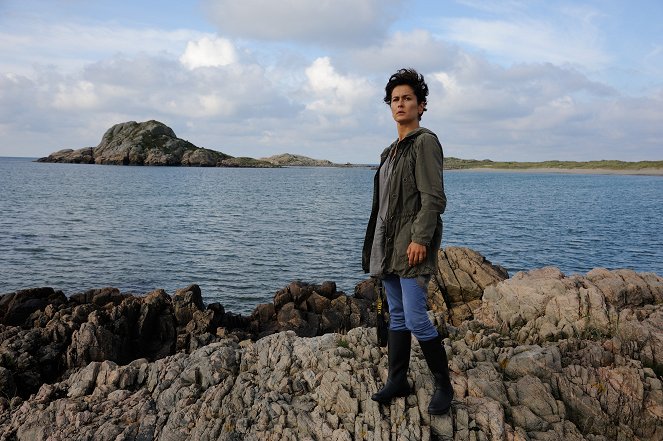 Liebe am Fjord - Die Frau am Strand - Filmfotók - Marie-Lou Sellem