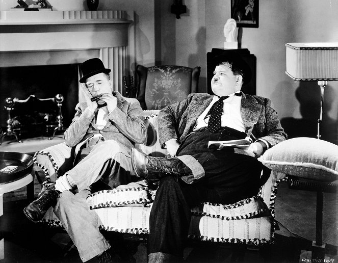 Hollywood Party - De la película - Stan Laurel, Oliver Hardy