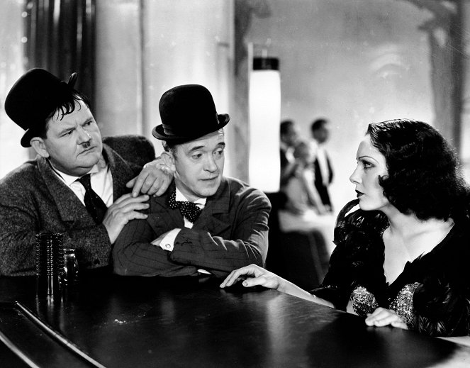 Hollywood Party - Filmfotók - Oliver Hardy, Stan Laurel, Lupe Velez