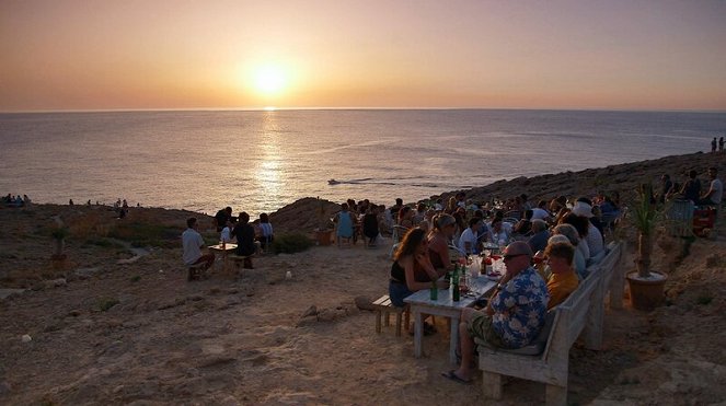 Tengerek, városok, emberek - Ibiza – Insel des Lichts - Filmfotók